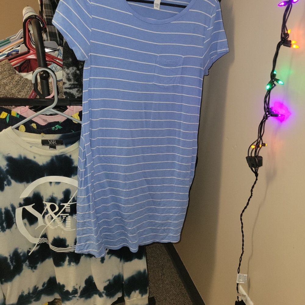 🎉BACK TO SCHOOL SALE🎉Blue and White Striped T-Shirt Dress